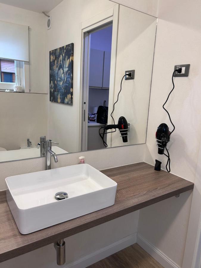 Delle Palme Rooms Elegante Monolocale In Centro Palermo Kültér fotó